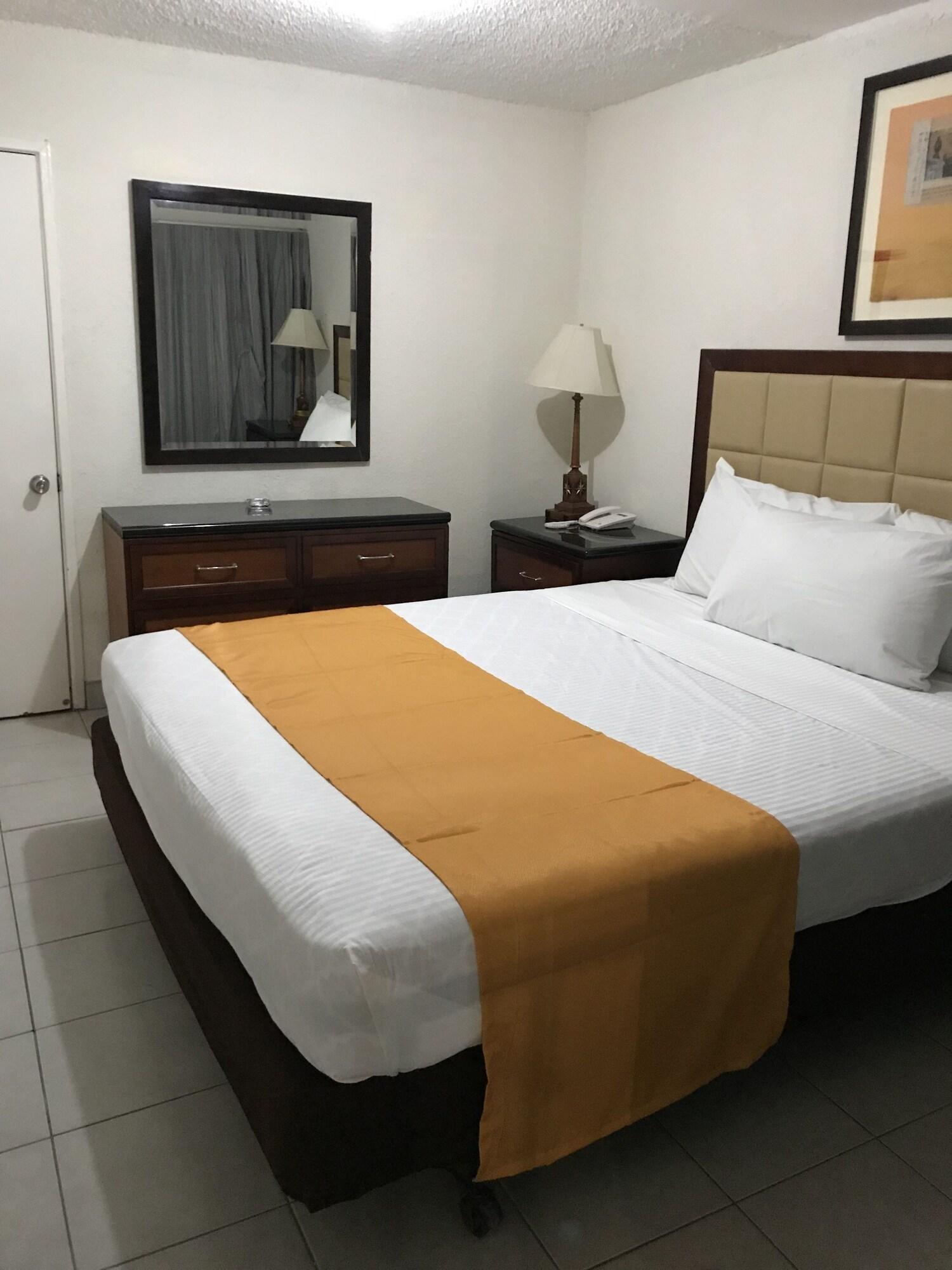 Hotel Guillen Jr تيجوانا المظهر الخارجي الصورة