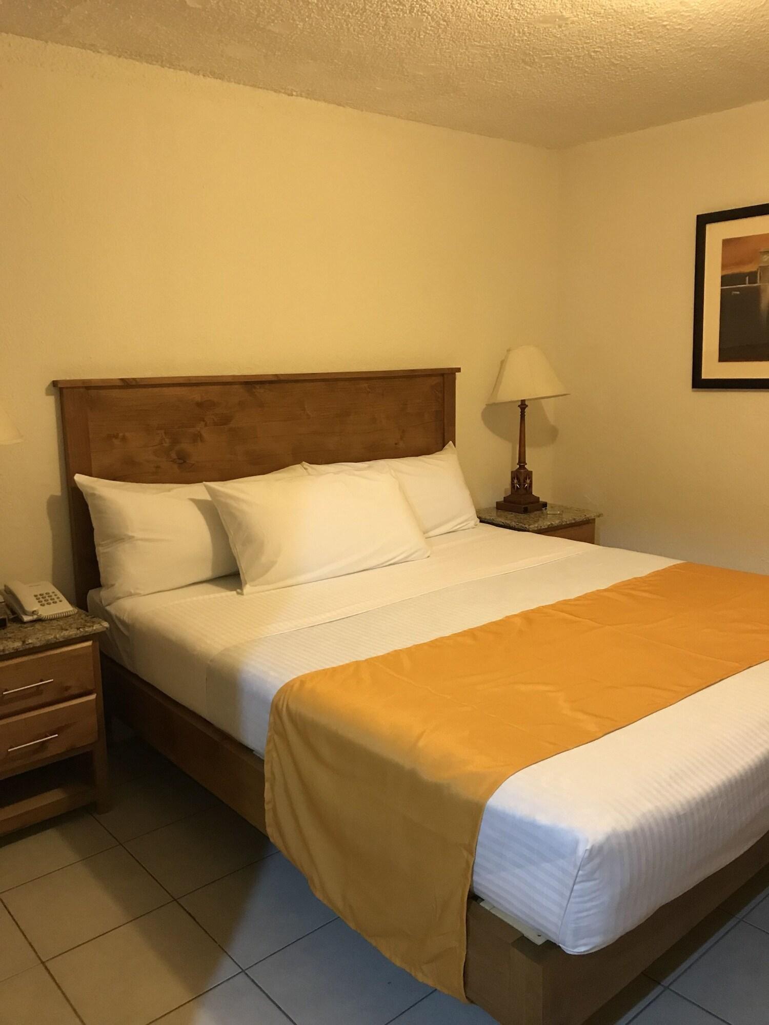 Hotel Guillen Jr تيجوانا المظهر الخارجي الصورة