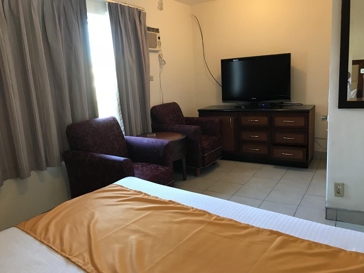 Hotel Guillen Jr تيجوانا المظهر الخارجي الصورة